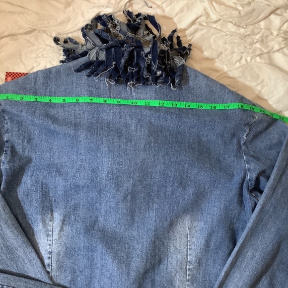 NWT Upcycled denim jean jacket with jean fringe Rustic denim western funky - Picture 11 of 12